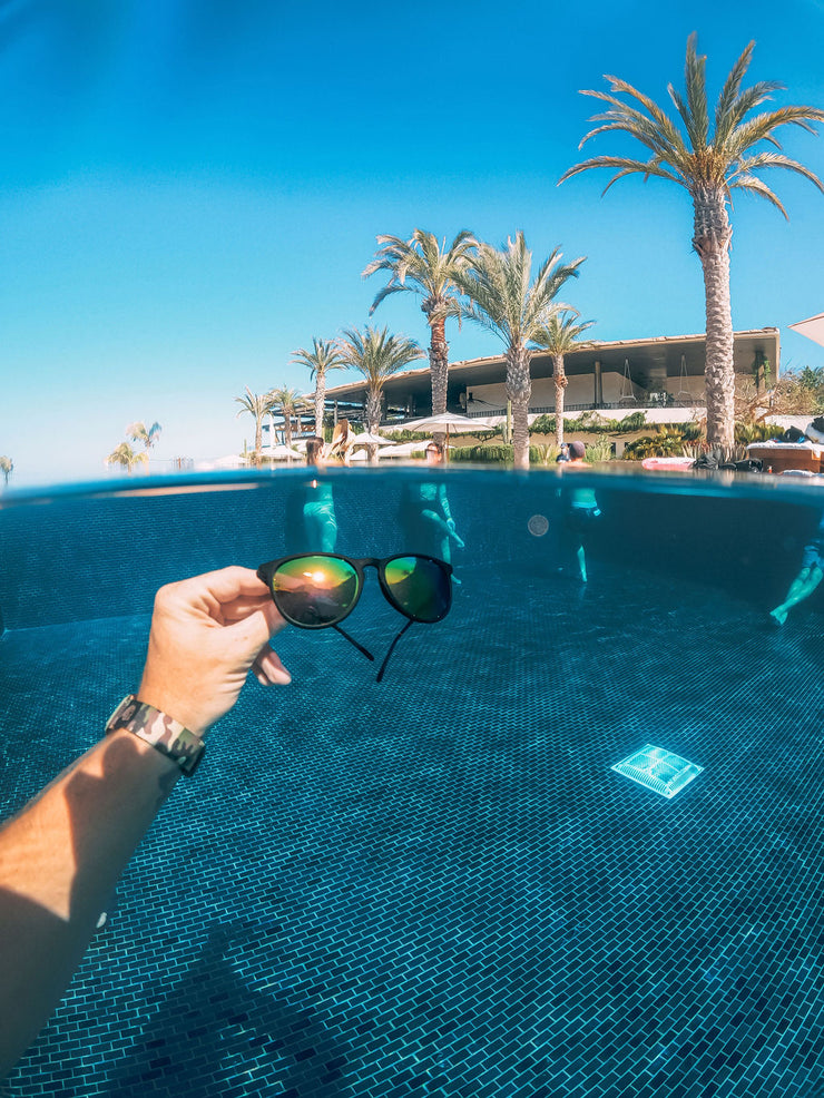Black Polarized Rounders Pink Lens